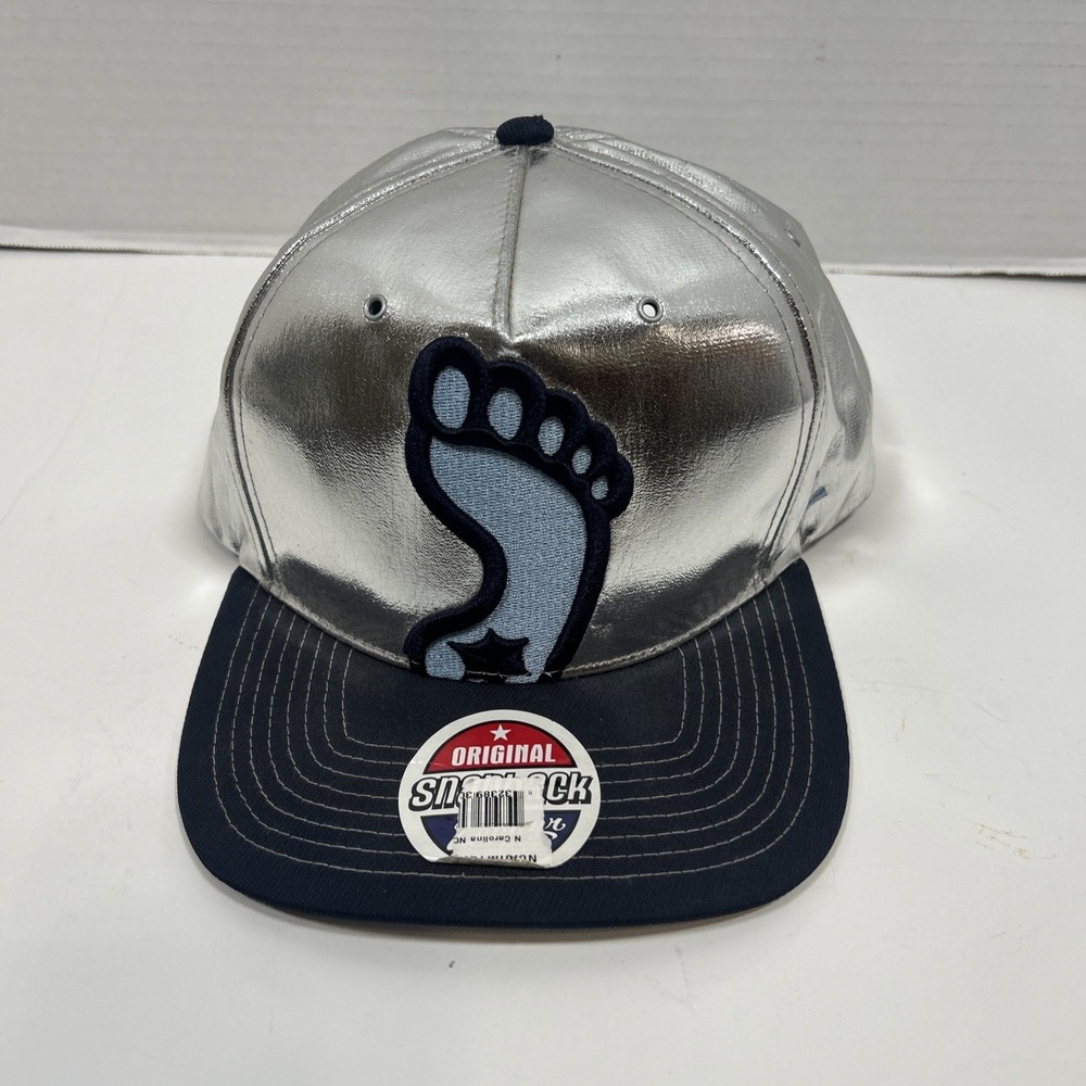 New zephyr Platinum silver North Carolina Tar Heels Snapback Hat NC UNC *READ
